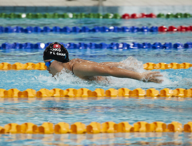 <p>智障人士游泳运动员陈睿琳凭藉连续四季获选为「杰出青少年运动员」，获颁全年最佳青少年运动员。（图片来源：香港智障人士体育协会）</p>
